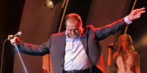 Ο Βασίλης Καρράς