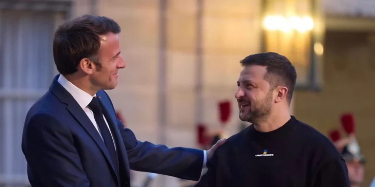 Εμανουέλ Μακρόν - Βολοντίμιρ Ζελένσκι