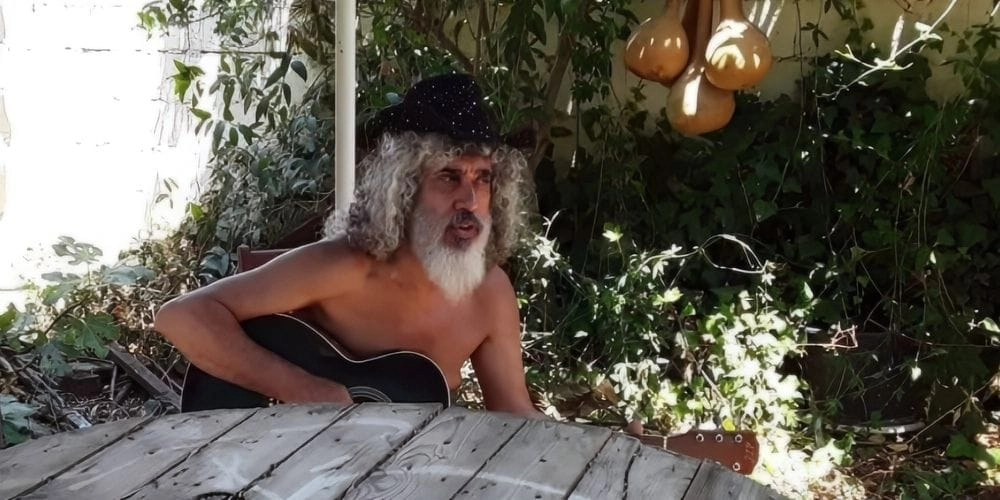 Ο Γιάννης Γιοκαρίνης κατηγορείται για ενδοοικογενειακή βία