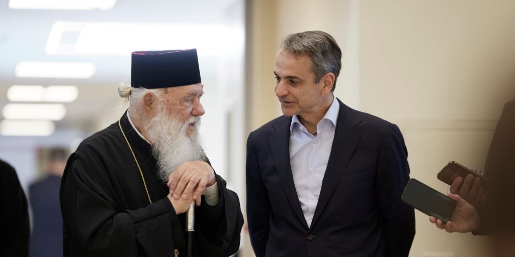 Ο Κυριάκος Μητσοτάκης με τον Αρχιεπίσκοπο Ιερώνυμο