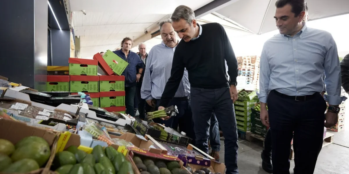 Ο Κώστας Σκρέκας και ο Κυριάκος Μητσοτάκης