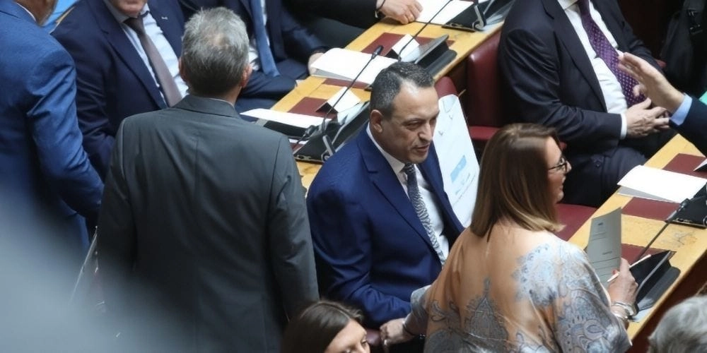 Σπαρτιάτες στη Βουλή
