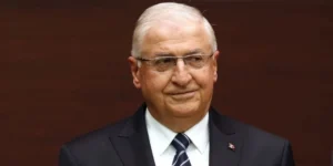 Ο Γιασάρ Γκιουλέρ