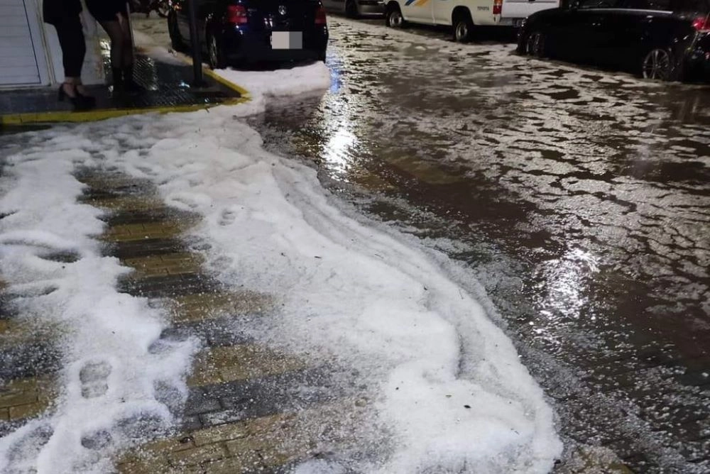 Δρόμος με χαλάζι