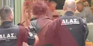 Αλλοδαπός επιτέθηκε σε γυναίκα στην Ερμού