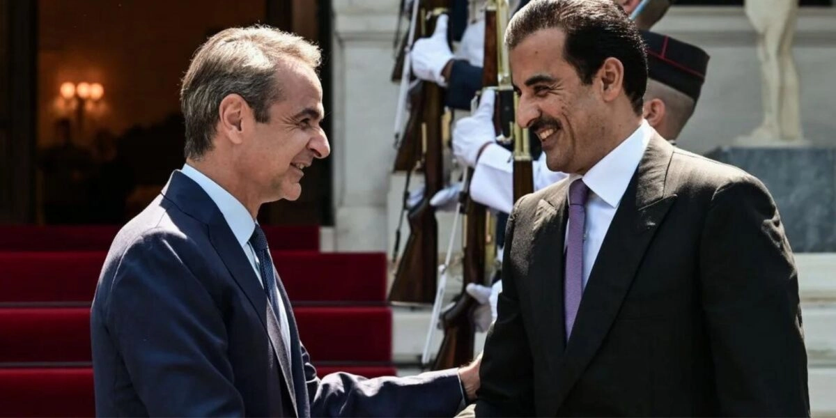 Ο Κυριάκος Μητσοτάκης με τον Εμίρη του Κατάρ