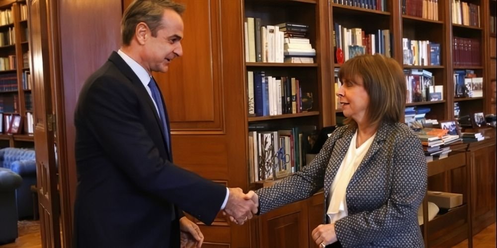 Ο Πρωθυπουργός Κυριάκος Μητσοτάκης με την ΠτΔ Κατερίνα Σακελλαροπούλου