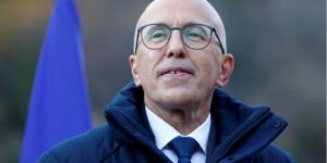 Ο σκληρός δεξιός Ερικ Σιοτι