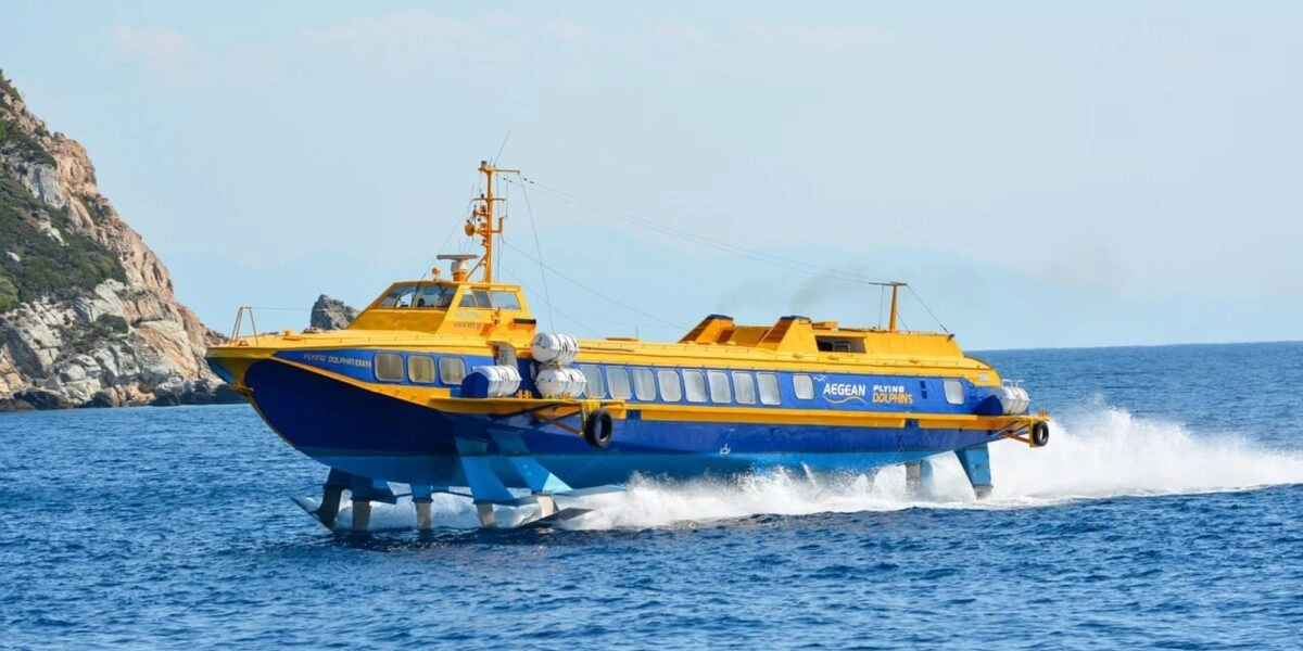 Μηχανική Βλάβη σε πλοίο από Αίγινα