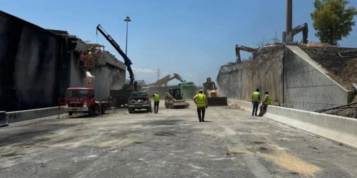 Σταϊκούρας για έκρηξη βυτιοφόρου στον Ισθμό: Δημόσιος και ιδιωτικός τομέας συνεργάστηκαν αποτελεσματικά