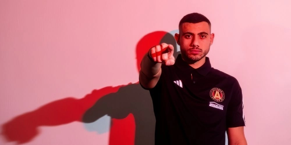 Ο Γιώργος Γιακουμάκης