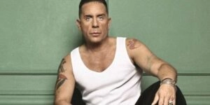 Γιώργος Μαζωνάκης