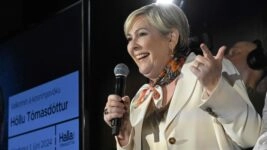 Η Πρόεδρος της Ισλανδίας Halla Tomasdottir