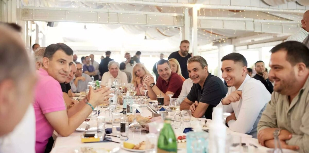 Συνάντηση Κυριάκου Μητσοτάκη με δημοσιογράφους