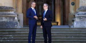 Μητσοτάκης - Στάρμερ