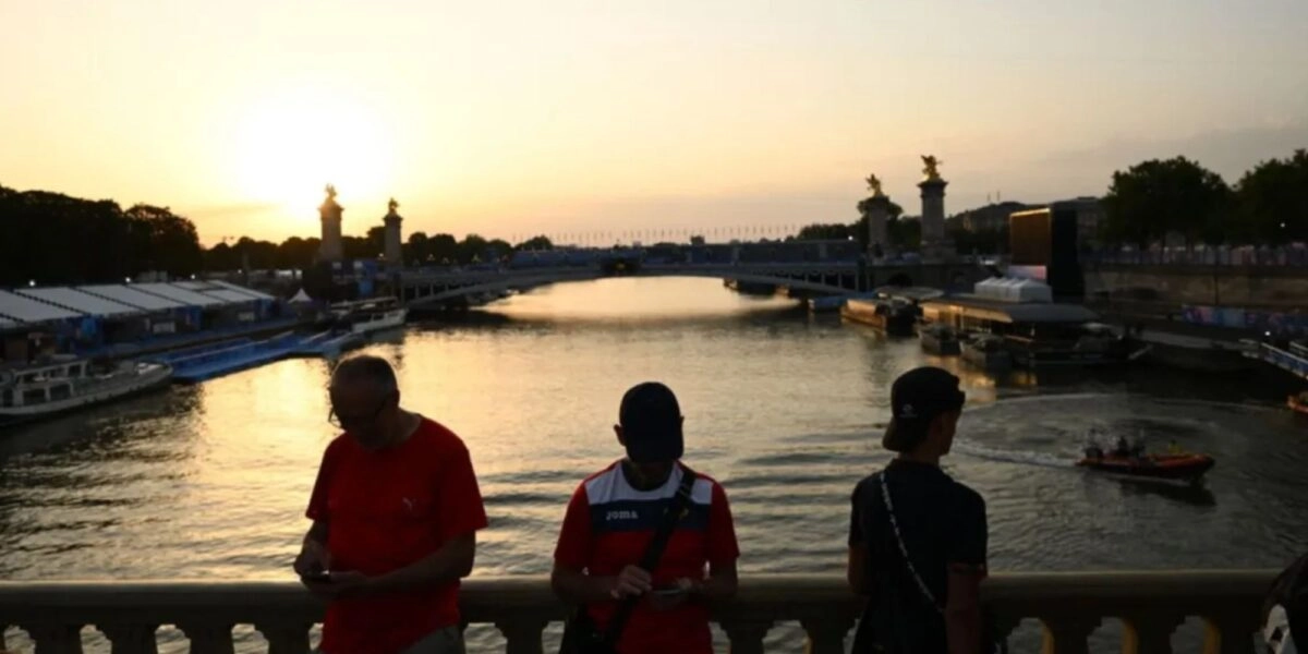 Αναβλήθηκε το τρίαθλο, λόγω ακαταλληλότητας του νερου στο Σηκουάνα