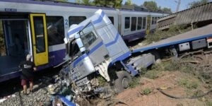 Ατύχημα προκλήθηκε μεταξύ νταλίκας και τρένου στην Αυλίδα