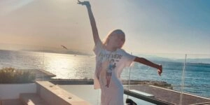 Η Κέιτ Χαντσον στην Αθήνα