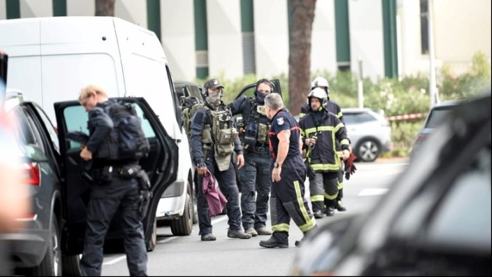 Έκρηξη σε εβραϊκή συναγωγή στη Γαλλία