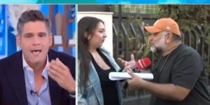 Επίθεση Ουγγαρέζου στον Αρναούτογλου