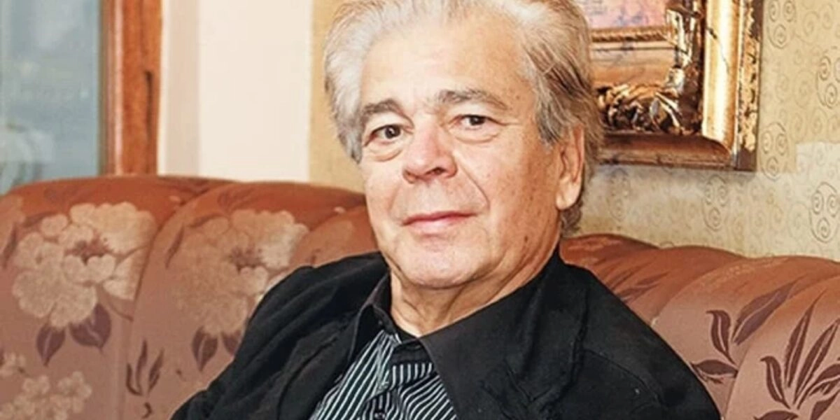 Γιάννης Μόρτζος