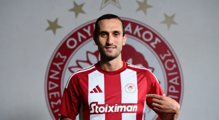 Ο Γιαζιτσί στον Ολυμπιακό/ΑΠΕ - ΜΠΕ