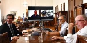 Τηλεδιάσκεψη μεταξύ Γκιουλέκα και σεισμολόγων για το Άγιο Όρος