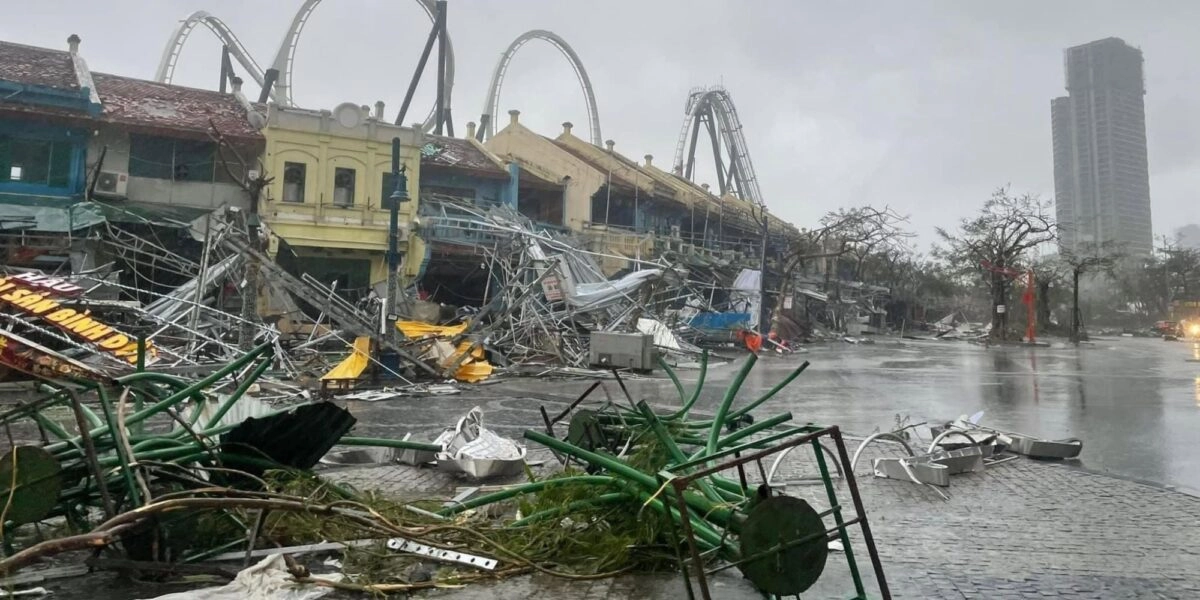 Καταστροφές στο Βιετνάμ από τον τυφώνα Γιάγκι