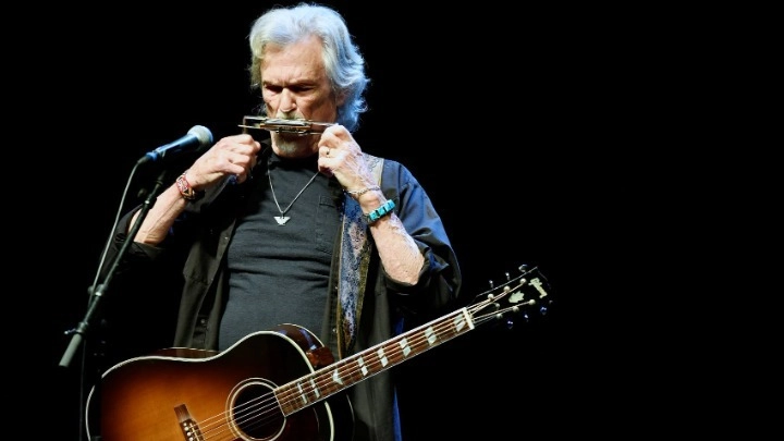 Ο Κρις Κριστόφερσον