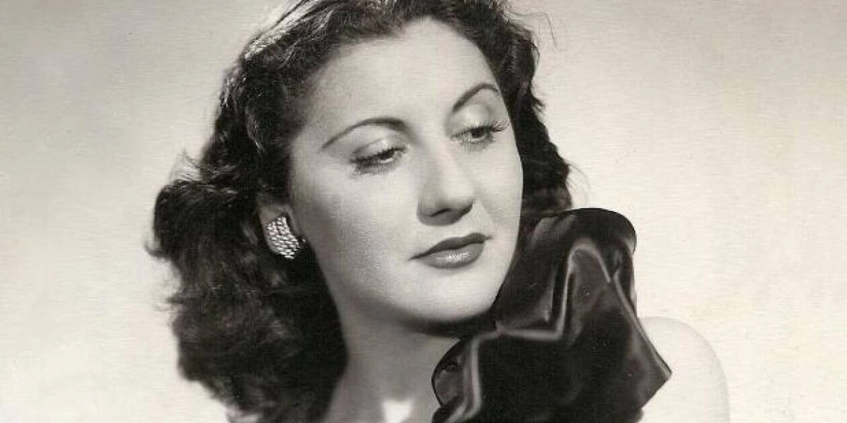 Σοφία Βέμπο