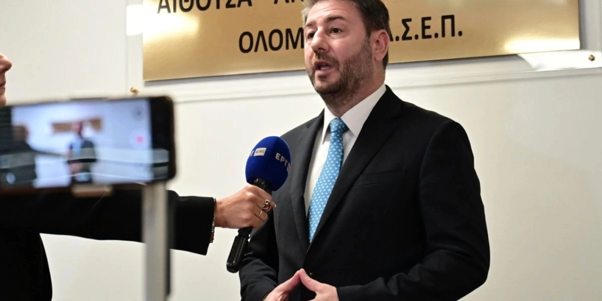 Κόντρα κυβέρνησης με ΠΑΣΟΚ για το ΑΣΕΠ : Για χιλιάδες ανθρώπους υπό ομηρία κάνει λόγο ο Ανδρουλάκης – Για διγλωσσία τον κατηγορεί η κυβέρνηση