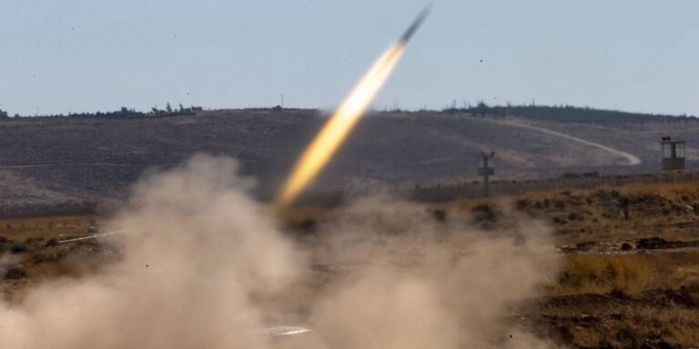 Πυραυλικές επιθέσεις ετοιμάζει το Ιραν