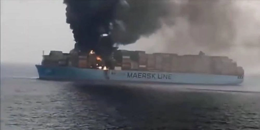 Πλήγμα σε πλοίο στην Ερυθρά Θάλασσα