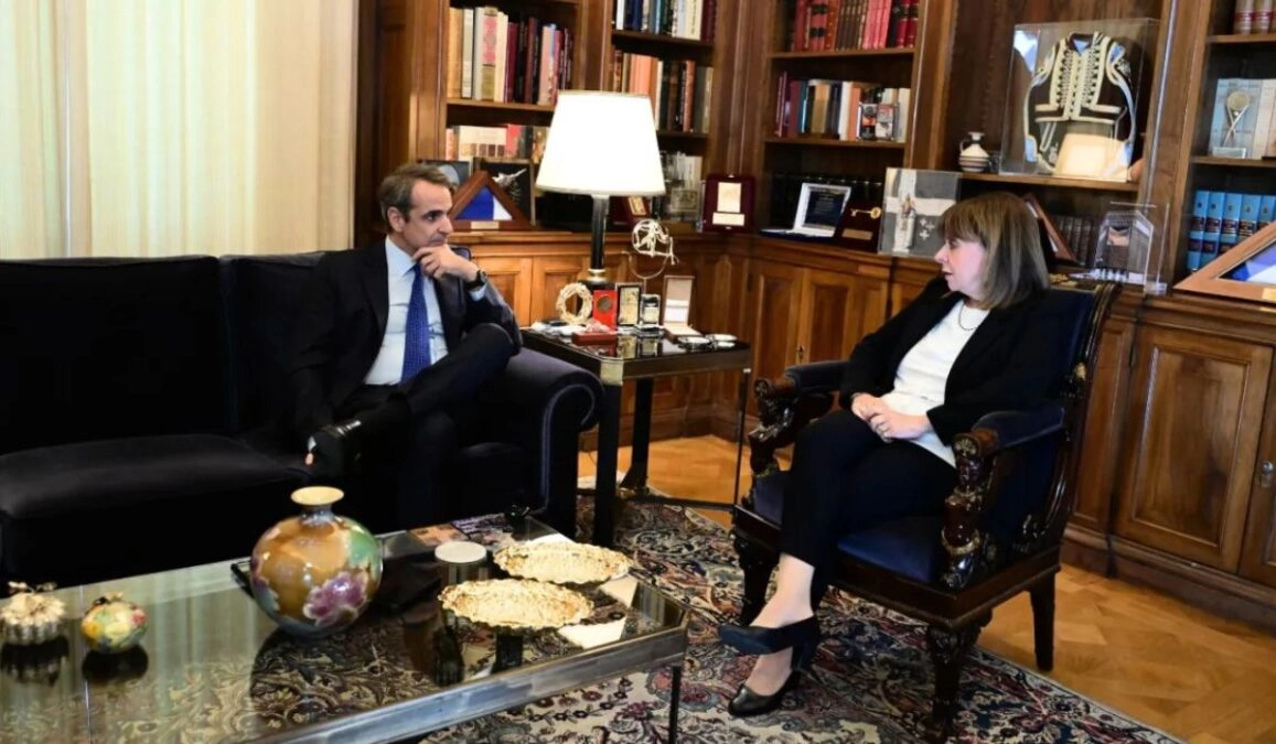 Μητσοτάκης - Σακελλαροπούλου