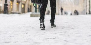 Χιονισμένος δρόμος