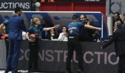 Τσαρούχα - Χριστινάκη