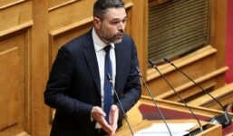 Γιάννης Σαρακιώτης