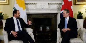 Νίκος Χριστοδουλίδης - Κιρ Στάρμερ