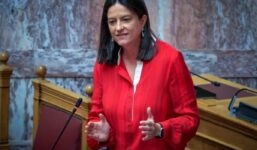 Νίκη Κεραμέως