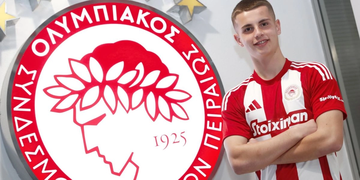 Ολυμπιακός: Ανανέωσε έως το 2029 ο 17χρονος Χρήστος Μουζακίτης