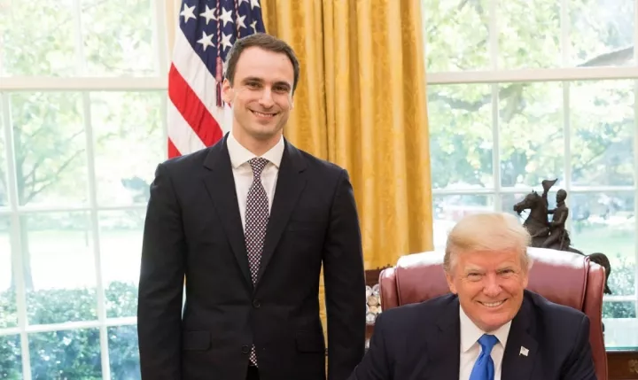 Κράτσιος - Τραμπ