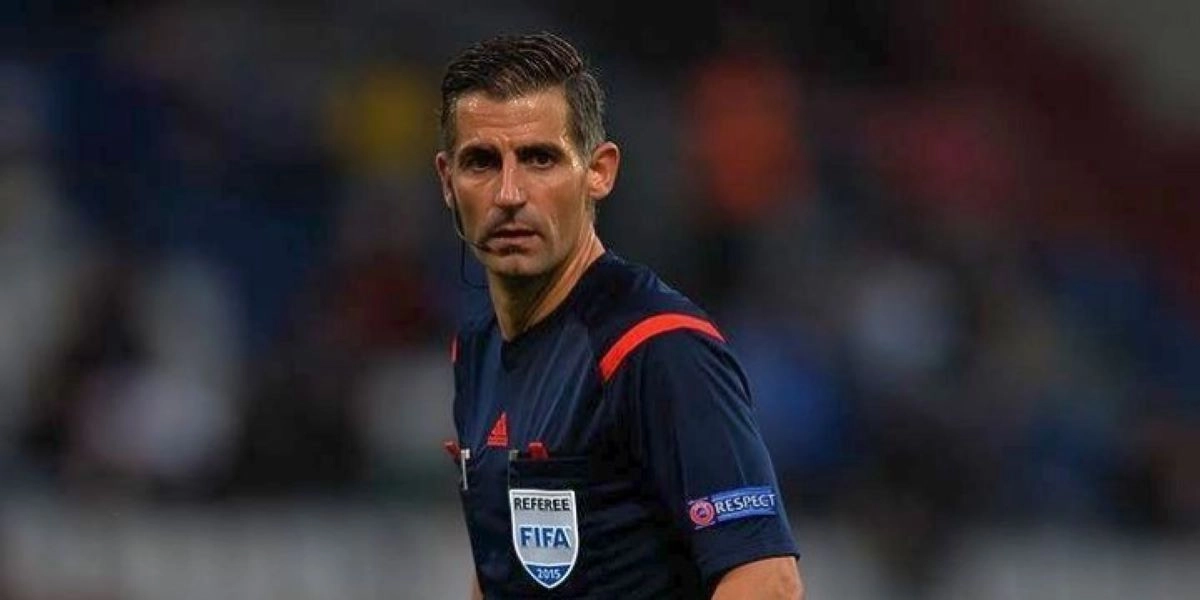 Τάσος Σιδηρόπουλος: «Δε με αγγίζει η θέση της ΠΑΕ Ολυμπιακός, θα πάω με καθαρό μυαλό να κάνω τη δουλειά μου»