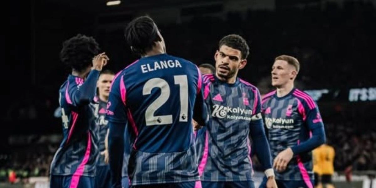 Γουλβς-Νότιγχαμ Φόρεστ 0-3: «Πάρτι» της Νότιγχαμ στο Μολινό και 2η θέση στην Πρέμιερ Λιγκ για το σύνολο του Νούνο Εσπιρίτο Σάντο