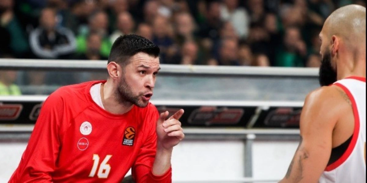 Εκτός με τη Μπάγερν Μονάχου οι Παπανικολάου και Φουρνιέ