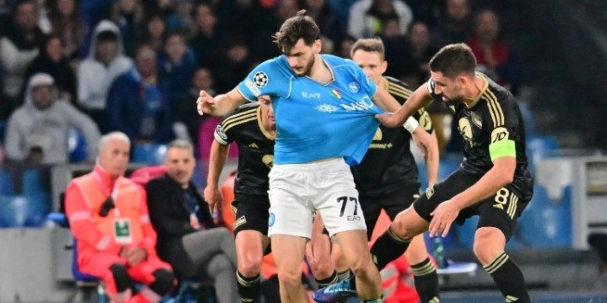 Ο Κβίτσα Κβαρατσκέλια πιο κοντά από ποτέ στην Παρί Σεντ Ζερμέν!