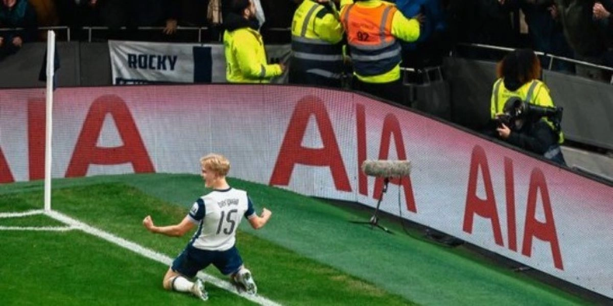 Τότεναμ-Λίβερπουλ 1-0: Αβαντάζ πρόκρισης για τους «Πετεινούς» στον τελικό του Carabao Cup