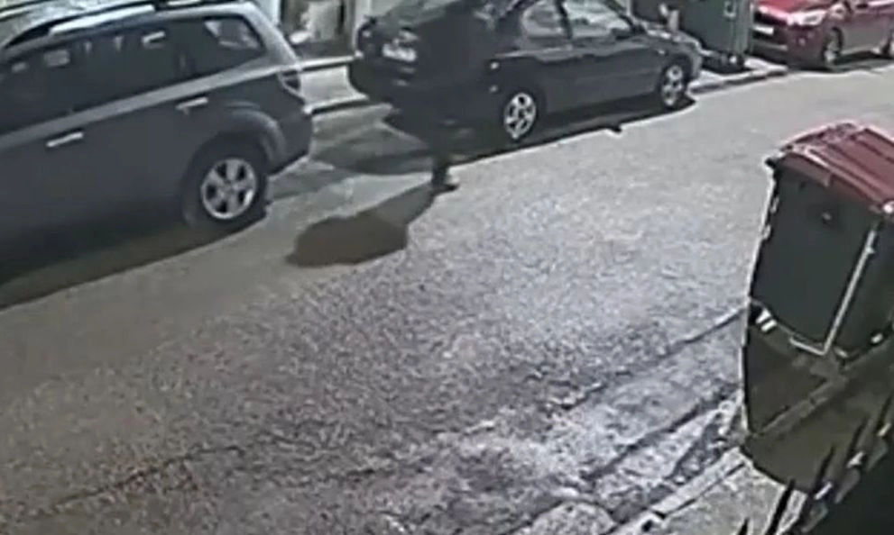 Περιστέρι: Ο 30χρονος εδώ και μήνες επιτίθεται σε γυναίκες, έχει εμφανιστεί και σε σχολείο