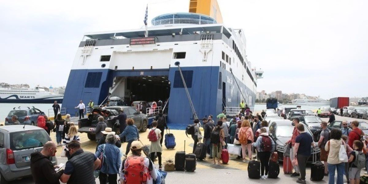 Ακτοπλοϊκά: Έρχονται αυξήσεις 10-12% στις τιμές των εισιτηρίων από 1η Μαΐου