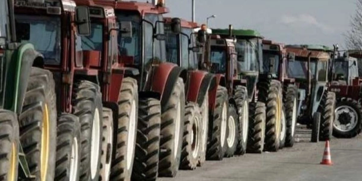 Σκληρή γραμμή από τους αγρότες που στήνουν νέα μπλόκα σε όλη τη χώρα