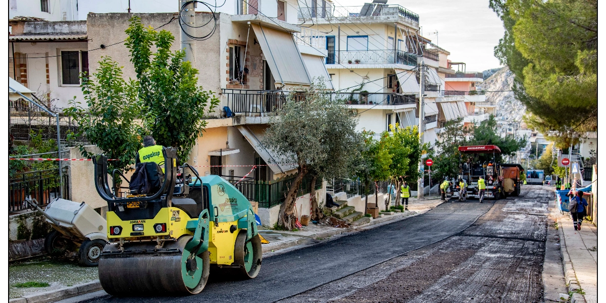 Δήμος Νίκαιας – Αγ.Ι.Ρέντη: Ξεκίνησε το έργο ασφαλτοστρώσεων στην περιοχή Άνω Νεάπολης